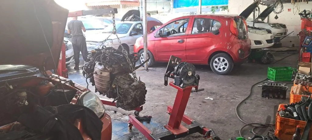تعمیرگاه ام وی ام غرب تهران